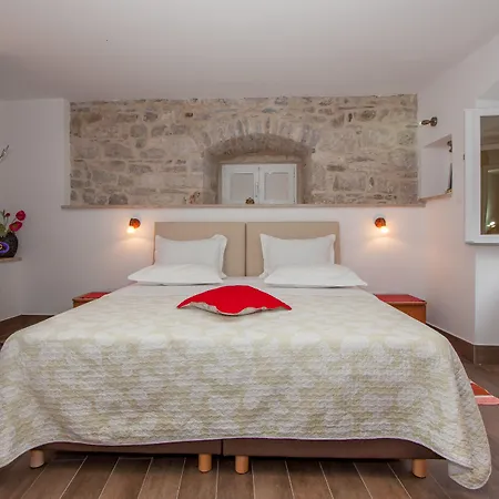 Aparthotel Garden 3*