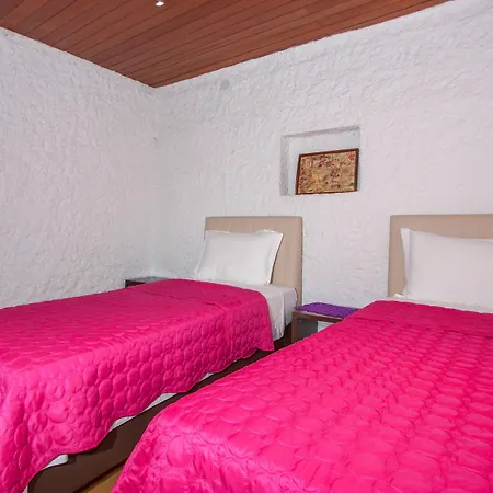 Garden Apart-hotel 3*