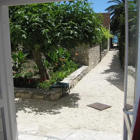Garden Lägenhetshotell Split