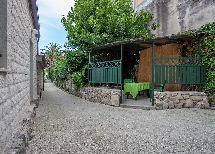 Garden 3*