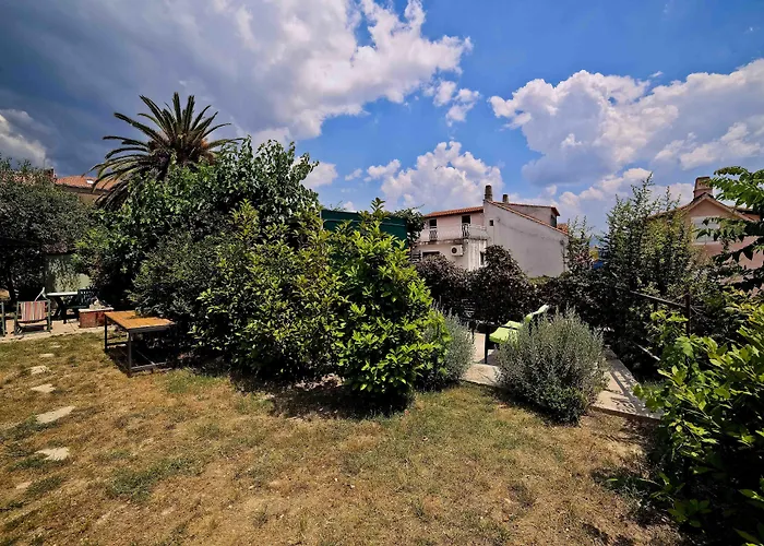 Garden Split