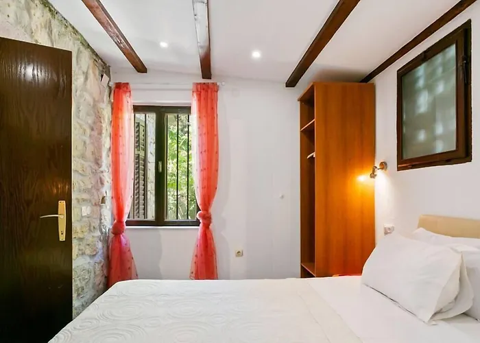 Garden 3*