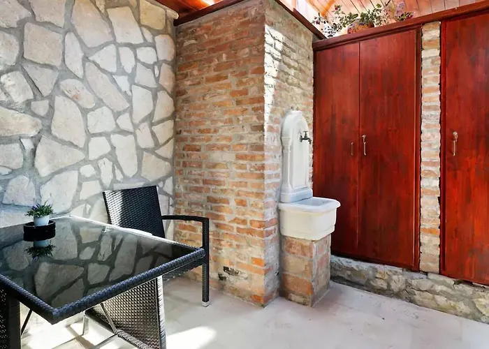 Garden Apartahotel 3*