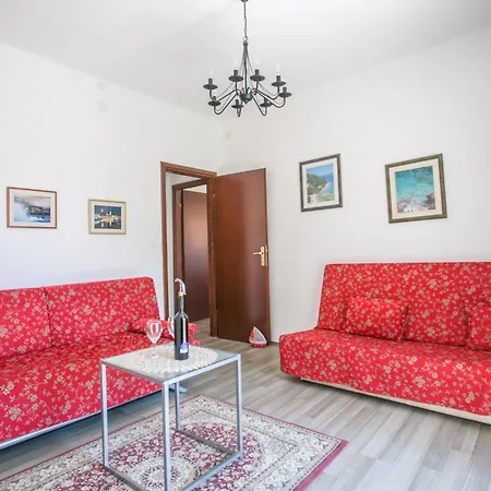 Garden Aparthotel