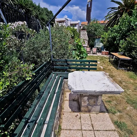 Hotel apartamentowy Garden