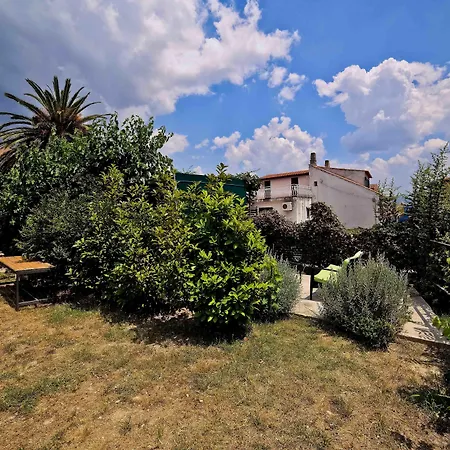 Garden 스플리트
