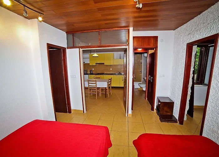 Ξενοδοχείο με διαμερίσματα Garden