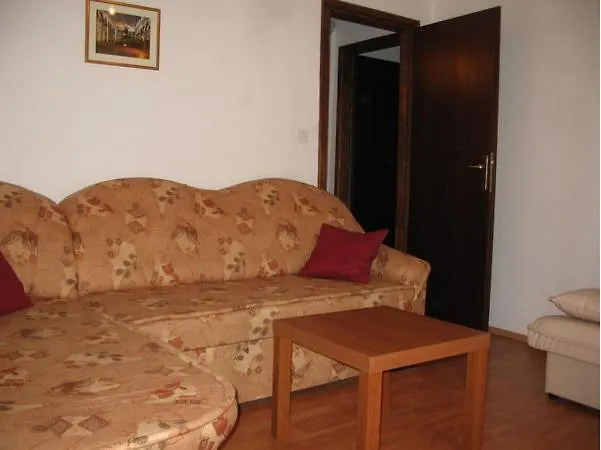 Ξενοδοχείο με διαμερίσματα Garden Σπλιτ