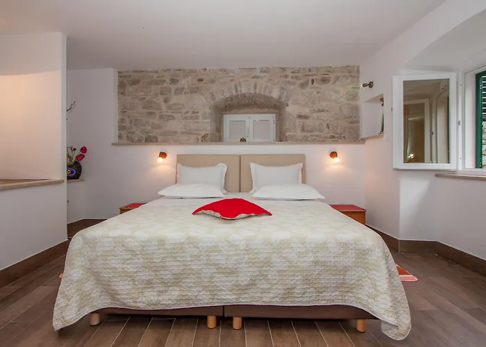 Aparthotel Garden 3*