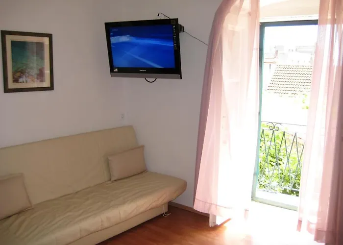 Garden Ξενοδοχείο με διαμερίσματα 3*