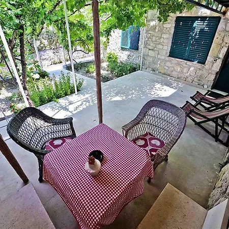 Garden Apart Otel 3*