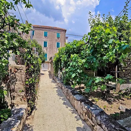 Apart Otel Garden Split